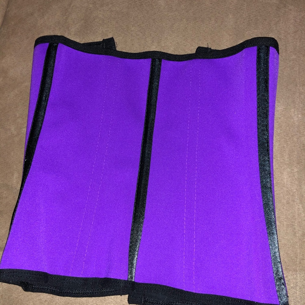 XXS small waist trainer